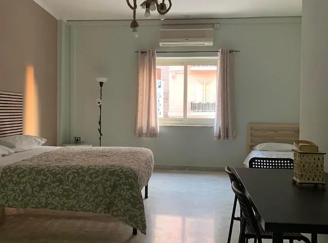 Neapolis Center2 4* Неаполь