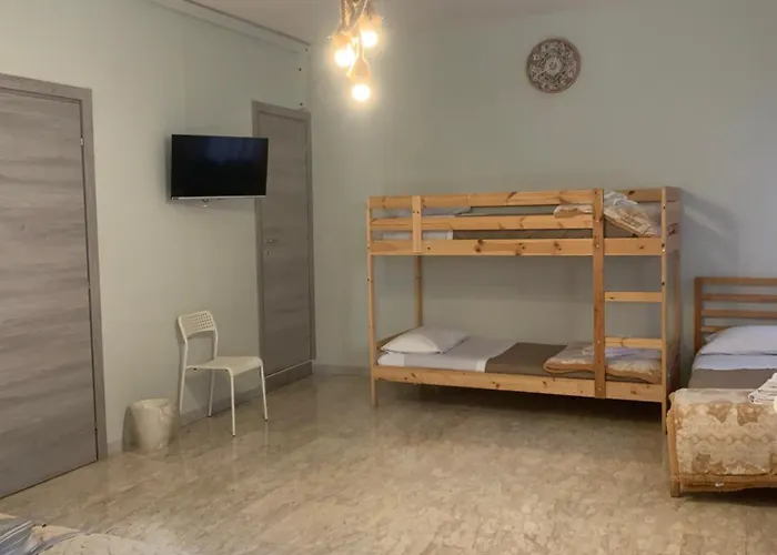 Neapolis Center2 Неаполь