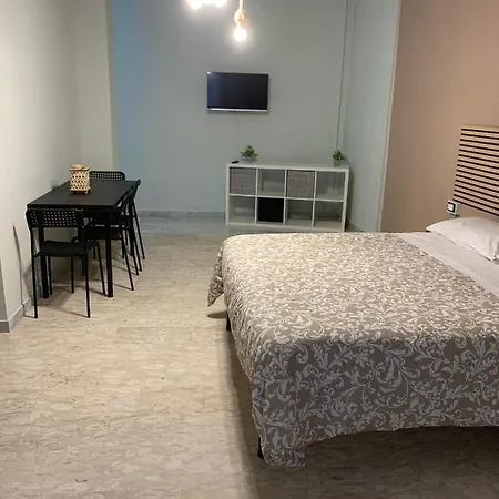 Neapolis Center2 4* Nápoles