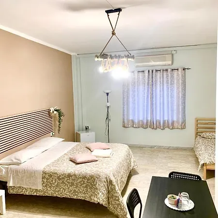 Bed and breakfast Neapolis Center2 4*